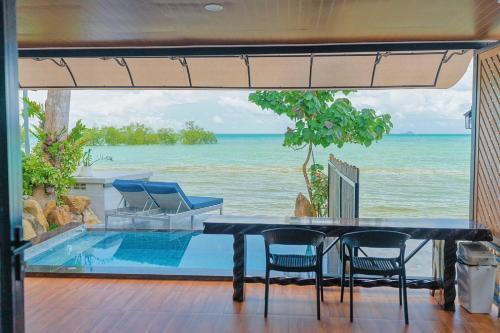 BeachHouse Pool Villas Krabi Room Type - Villa - Beach Front