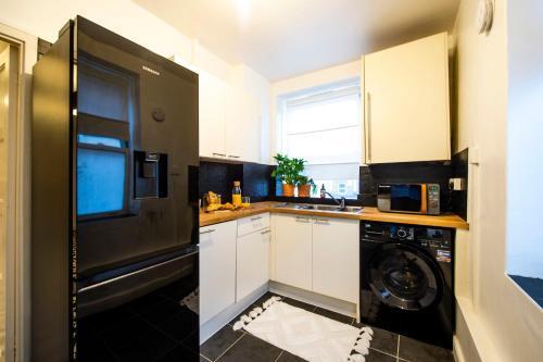 Brick Lane Apartment Room Type - Two-Bedroom Apartment