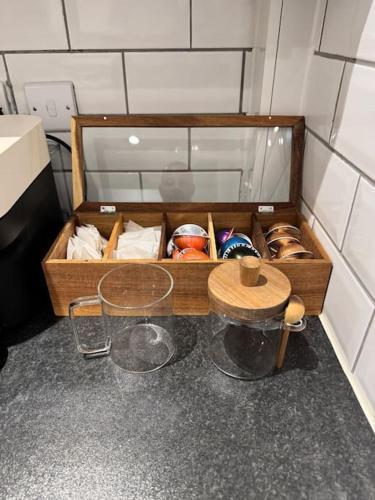 Cosy 1 bedroom flat - - Tap to explore photos