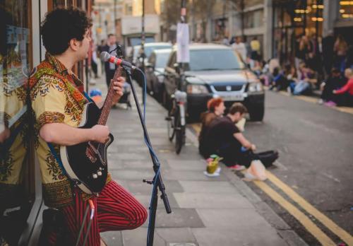 Special Flat in Camden Town - Tap to explore photos