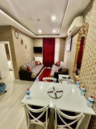 İmmortal Hotel İstanbul Room Type - Family Room with Balcony İmmortal Hotel İstanbul Room Type - Family Room with Balcony