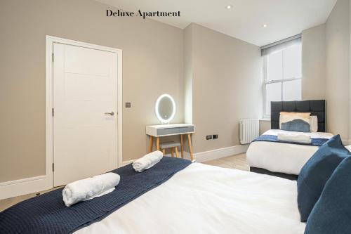 Superb Apartments opposite Edgware Road Station - Tap to explore photos