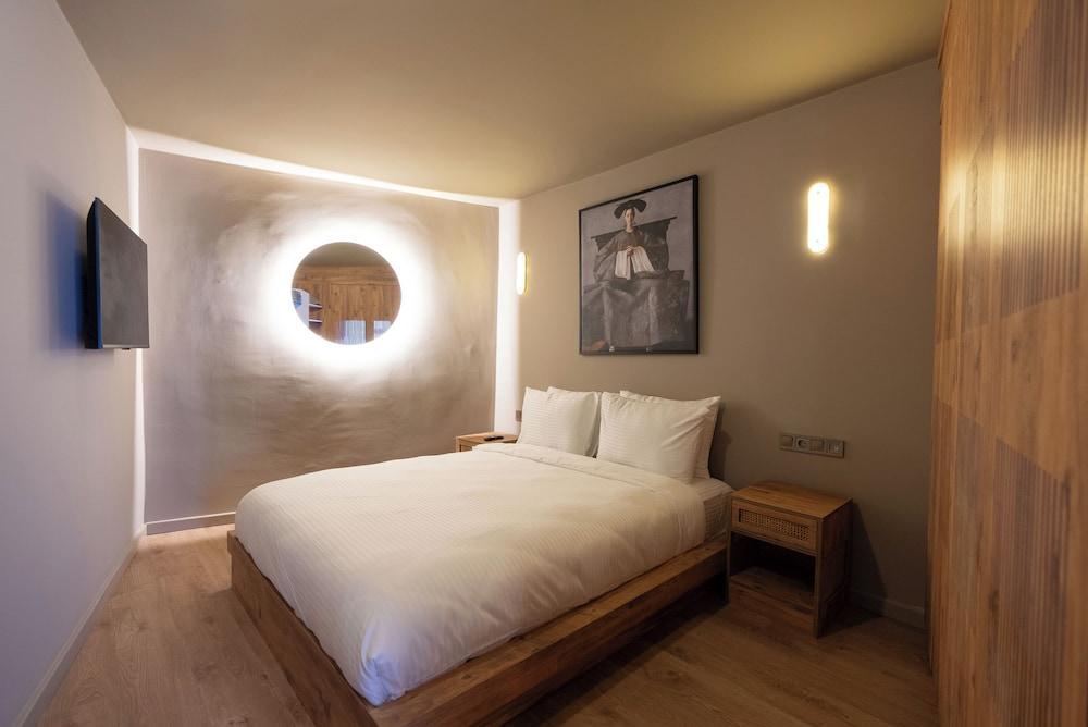 Tare Houses Hotel Room Type - Deluxe Suite