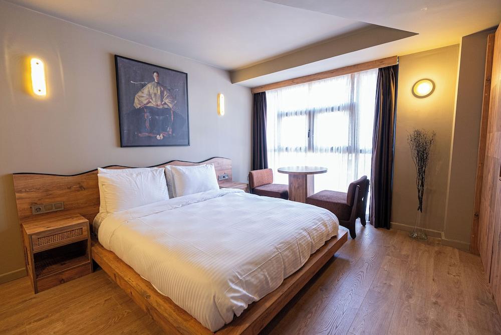 Tare Houses Hotel Room Type - Deluxe Double Room, Kitchenette, City View