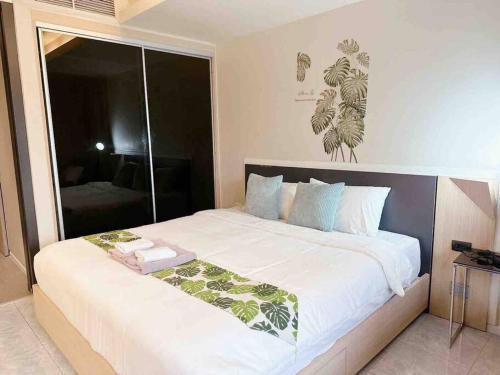 Stylish studio bedroom, Bts Asok, Sukhumvit - Tap to explore photos