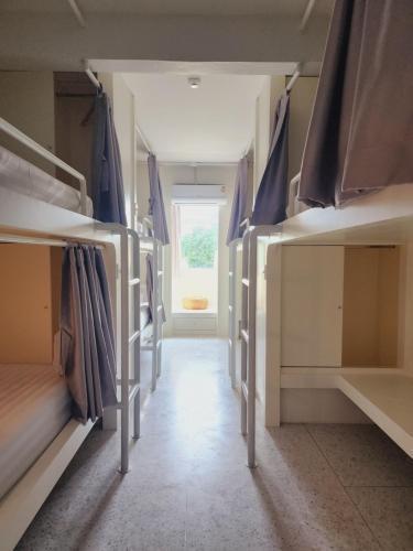Line Bangkok Hostel Room Type - Bed in 6-Bed Female Dormitory Room