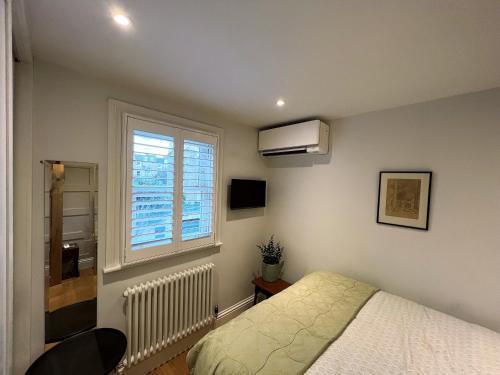 Luxury flat on Fulham/Chelsea border