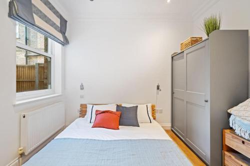 Mallard Suite with Parking Duckling Stays