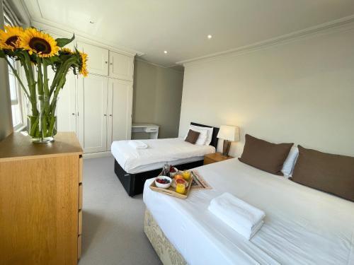 Victoria Maisonette Apartments - Tap to explore photos