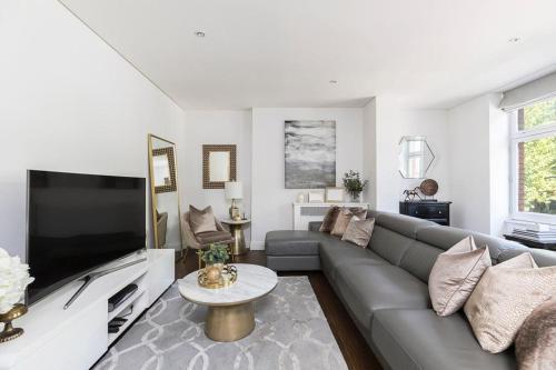 Pearl Apartments - Maida Vale Central London - Tap to explore photos