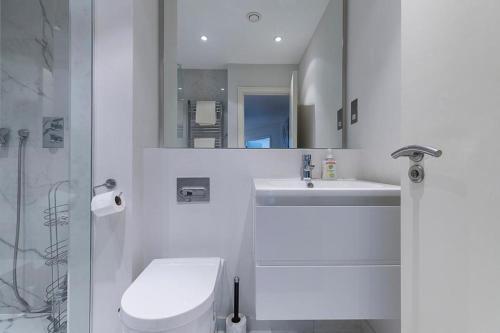 Pearl Apartments - Maida Vale Central London - Tap to explore photos