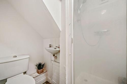 Westbourne Park Hububb Stay - Tap to explore photos