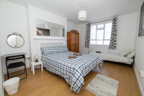 Nice Rooms near Shoreditch - Tap to explore photos