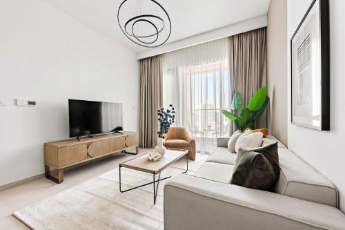 Silkhaus High Floor 1BDR with View with Pool & Gym - Tap to explore photos