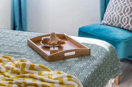Studio Flat close to Shoreditch and Brick Lane - Tap to explore photos