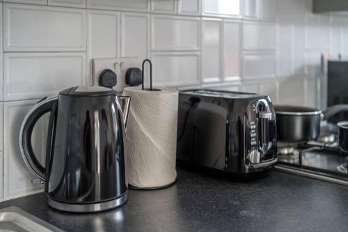 Trendy 2bed apartment in Brick Lane - 3rd Floor - Tap to explore photos