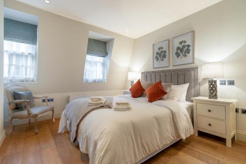 The Mayfair Residence Room Type - Three-Bedroom House The Mayfair Residence Room Type - Three-Bedroom House