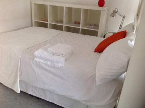 Zone 1! 2 bed duplex Apartment! - Tap to explore photos