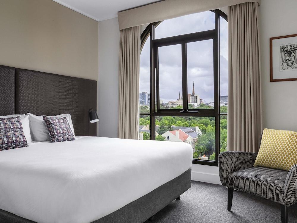 Mantra on Jolimont Melbourne Room Type - 2 Bedroom Dual Key Family