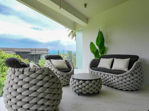 Beachside Residence Samui - Tap to explore photos