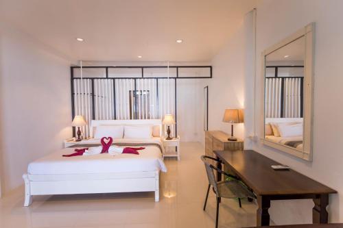the ocean resort samui - Tap to explore photos