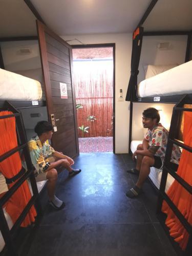Ubox samui hostel & Bungalow - Chaweng beach Room Type - Single Bed in Male Dormitory Room