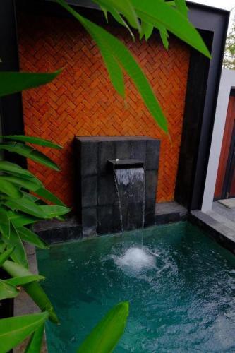 Rose Garden Samui Bungalows - Tap to explore photos