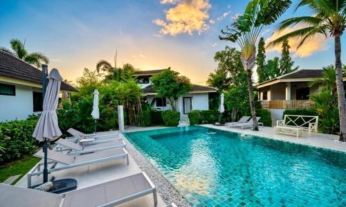 Tulum Villa Resort Koh Samui - Tap to explore photos