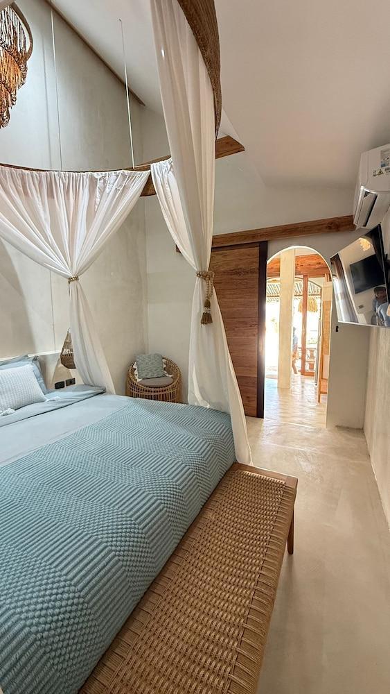 Cape Beach Villa Koh Samui Room Type - Family Villa