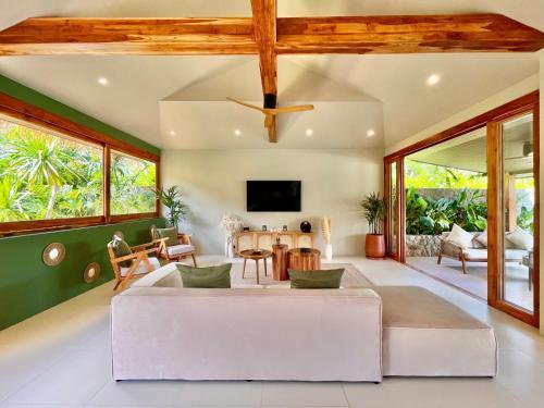 Wild Cottages Elephant Sanctuary Resort Room Type - Deluxe Villa