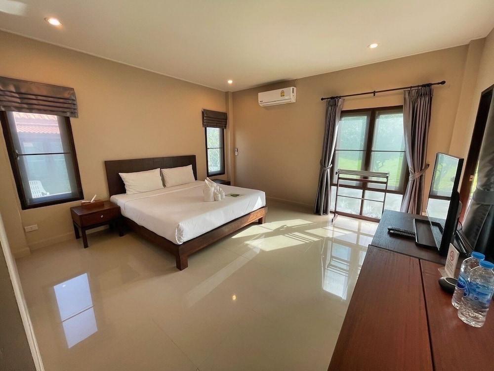 Bluewhale Home Samui Room Type - Standard House, 1 Bedroom, Balcony, Garden View