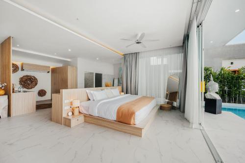 Bangrak Beachfront "Secret Tides" Villas - Tap to explore photos