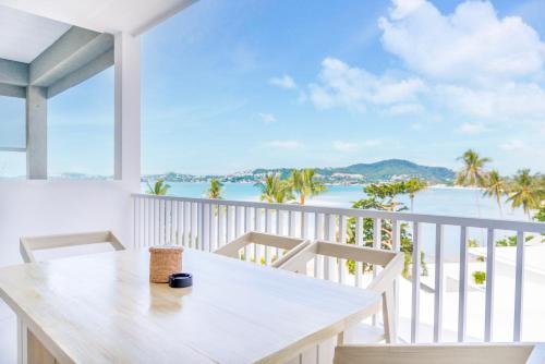 Beachfront Luxury Apartment 31