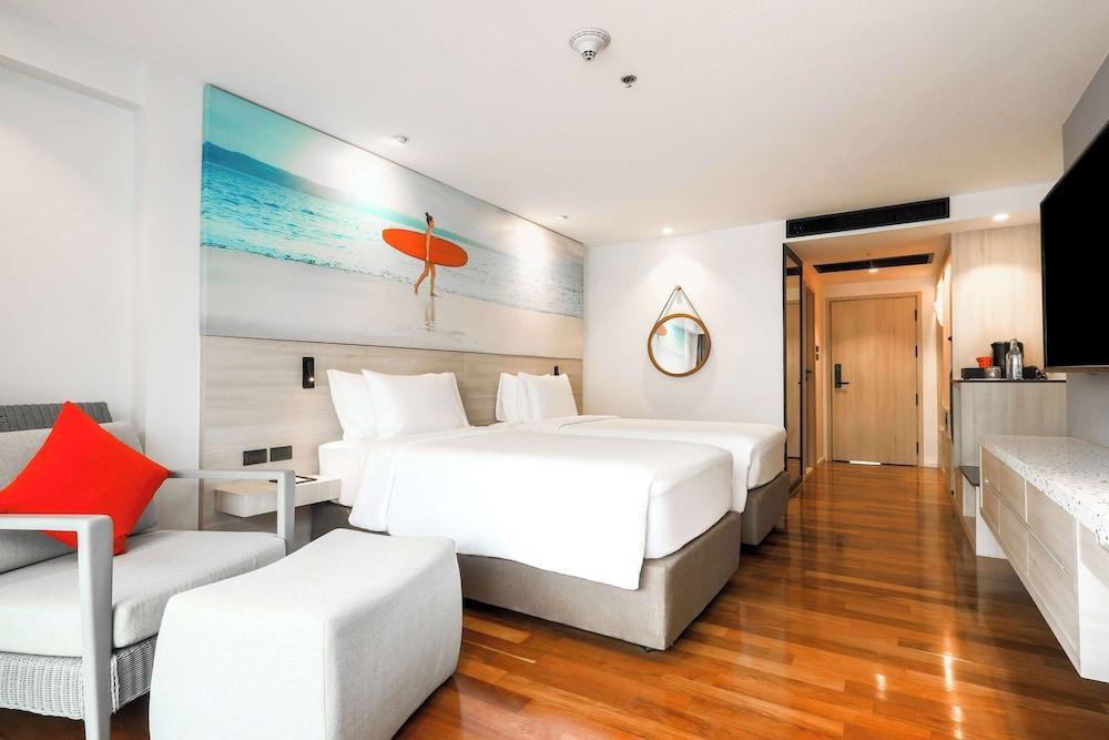 Radisson RED Phuket Patong Beach Room Type - Standard Room