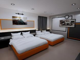 DREAMZ VILLAGE @ TANJUNG RHU Room Type - Hibiscus Deluxe Family
