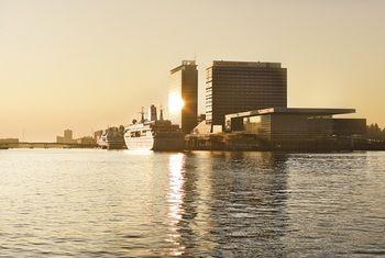 Movenpick Hotel Amsterdam City Centre - Tap to explore photos