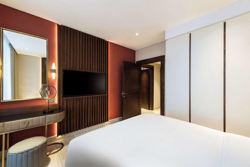 Doubletree by Hilton Amman Hotel & Residences Room Type - Studio, 1 King Bed