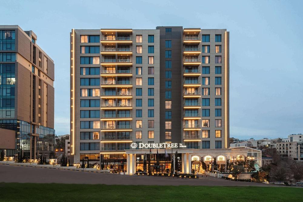 Doubletree by Hilton Amman Hotel & Residences - Tap to explore photos