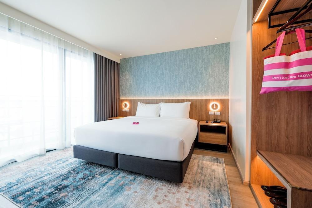 TARA Bangkok Riverside (Formerly GLOW Bangkok Riverside) Room Type - Grand Deluxe Room