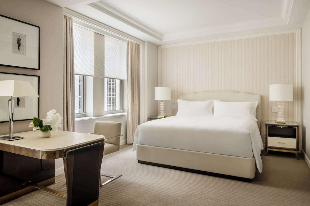 Waldorf Astoria New York Room Type - Lexington Avenue Junior Suite