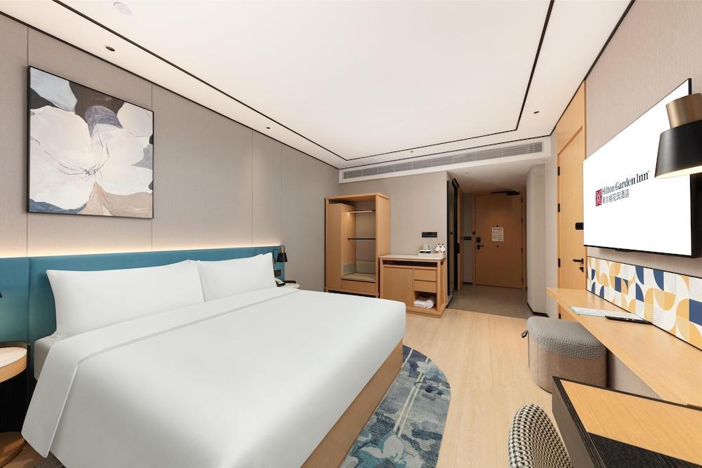 Hilton Garden Inn Shanghai Jiading Room Type - Room, 1 King Bed, Accessible