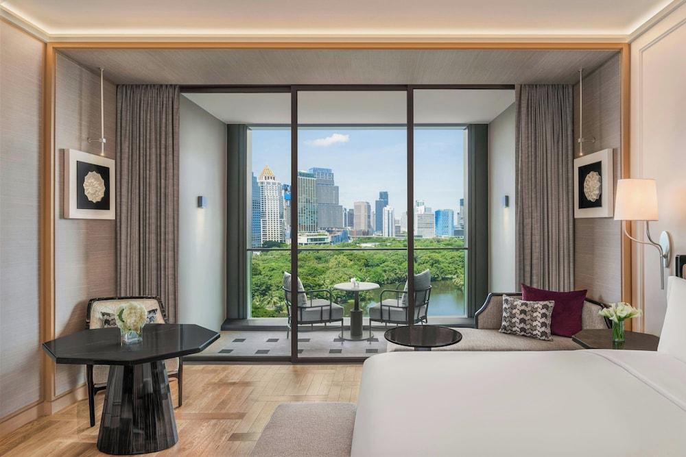 The Ritz-Carlton, Bangkok Room Type - Deluxe Room, 1 King Bed, Balcony, Park View (Balcony) The Ritz-Carlton, Bangkok Room Type - Deluxe Room, 1 King Bed, Balcony, Park View (Balcony)