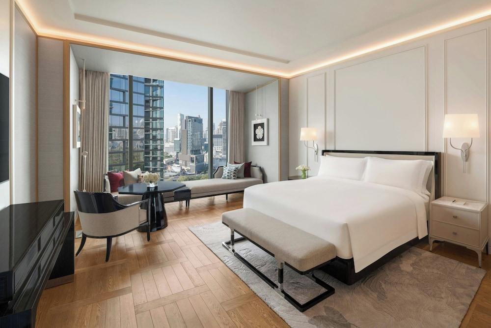 The Ritz-Carlton, Bangkok Room Type - Deluxe Room, 1 King Bed