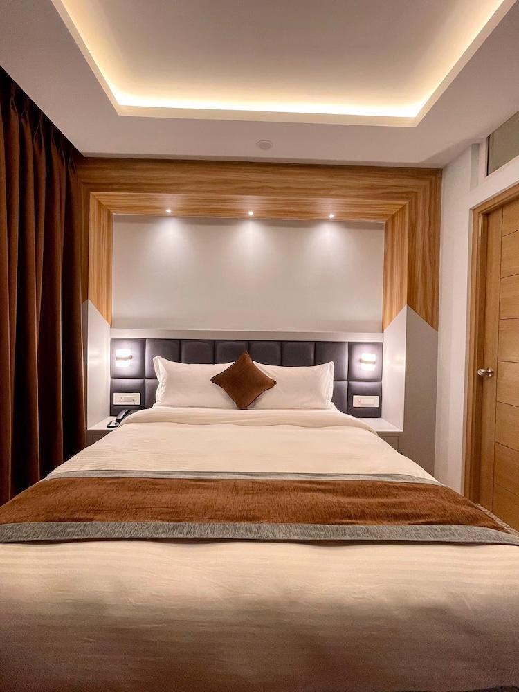 Hotel Alleyway Express - Thamel Room Type - Deluxe Double Room