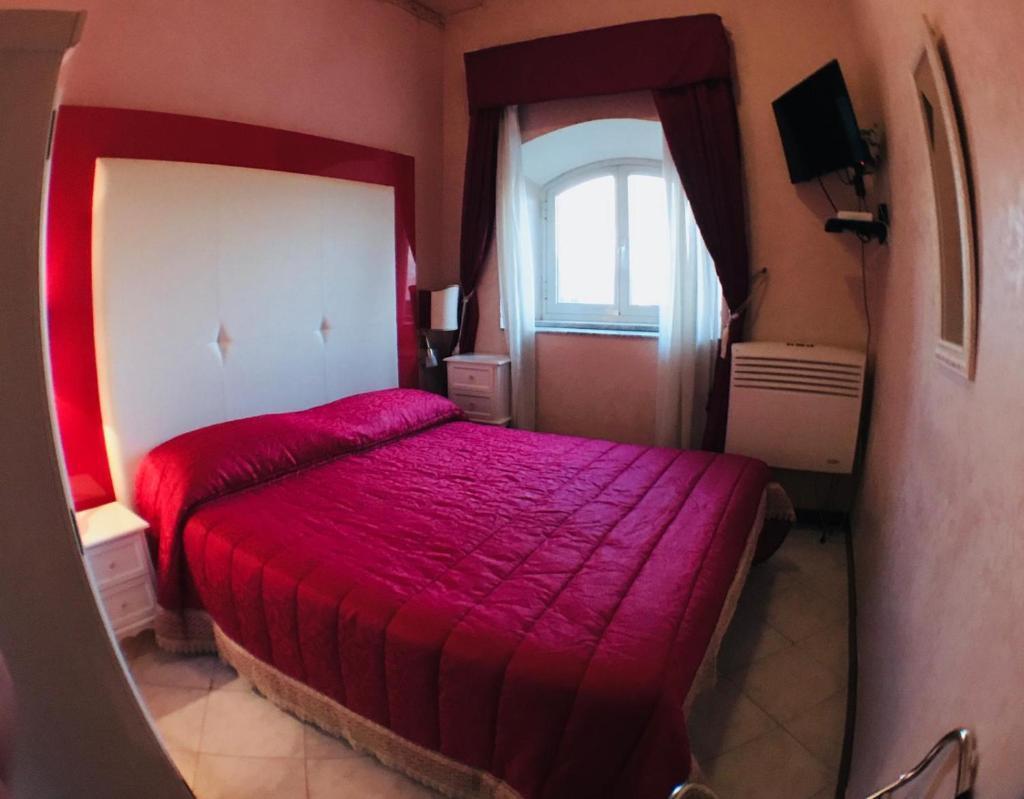 Albergo Panorama - Tap to explore photos