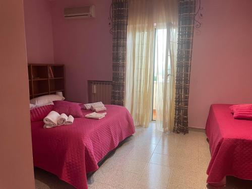 RoMi's house Room Type - Three-Bedroom Apartment