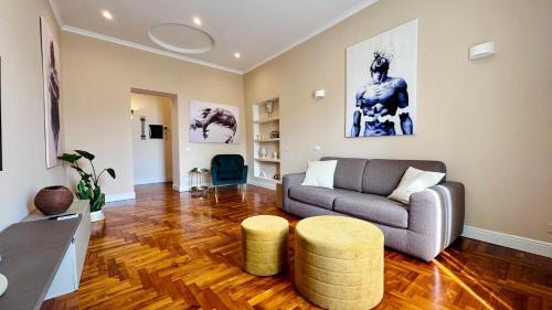 La Fontana Luxury Apartment - Tap to explore photos