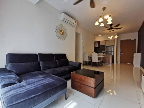 Cardiff 3 BedRoom Millerz Square, MidValley - Tap to explore photos