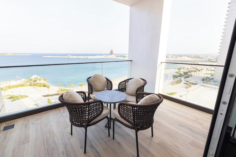 The OQ Room Type - The Panoramic Executive Two Bedroom Suite High Floor The OQ Room Type - The Panoramic Executive Two Bedroom Suite High Floor