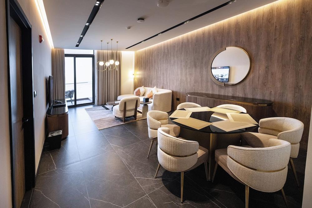 The OQ Room Type - The Duality Sea View One Bedroom Suite The OQ Room Type - The Duality Sea View One Bedroom Suite